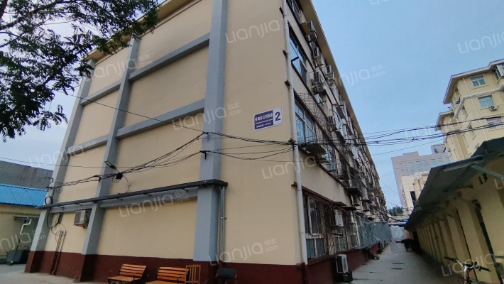 河北省电影公司宿舍外景图