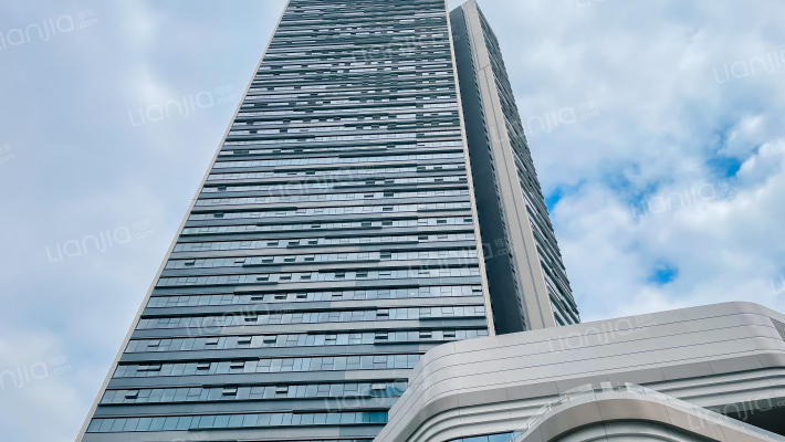 保利天际外景图