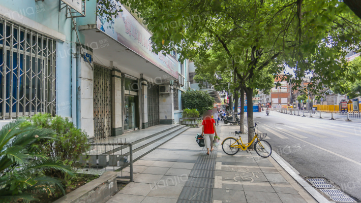 叠山路供电局宿舍外景图