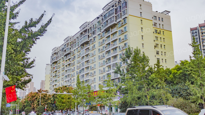 亚安花园外景图