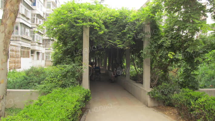 颐和山庄紫霄园外景图