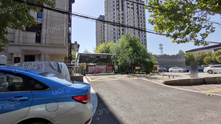 荣盛和府外景图