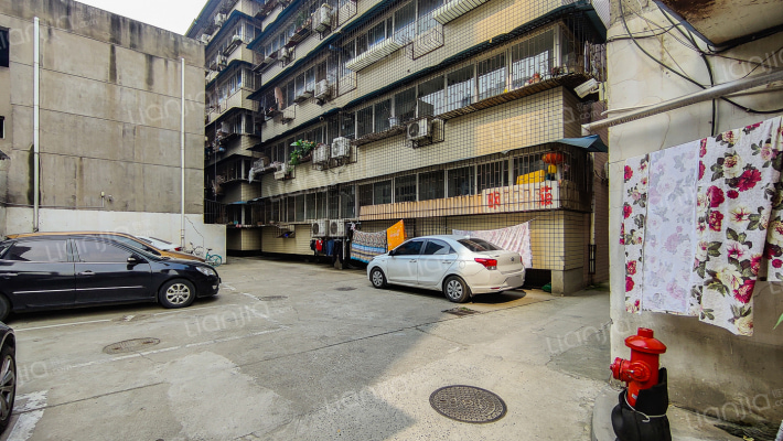 西关小区外景图