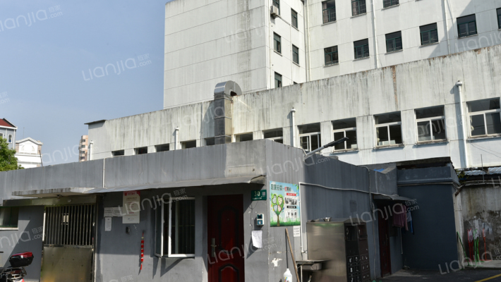 民主新村外景图