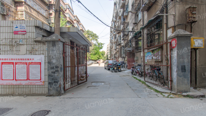 经七路16号院外景图