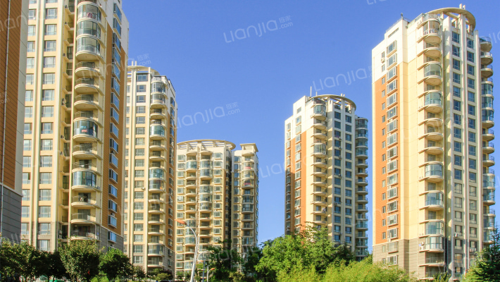 海印长天外景图