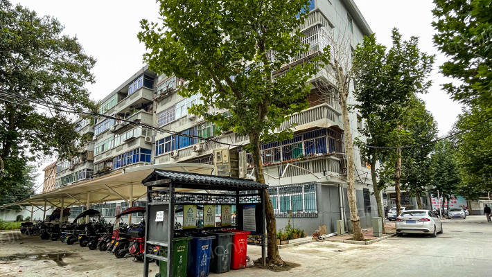 莲湖路六号院外景图