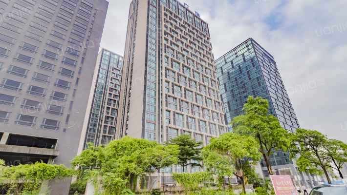 海伦堡海汇广场外景图