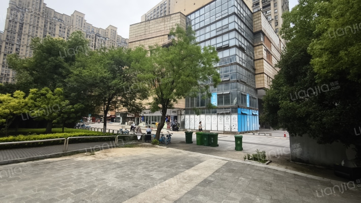 航天商务广场外景图