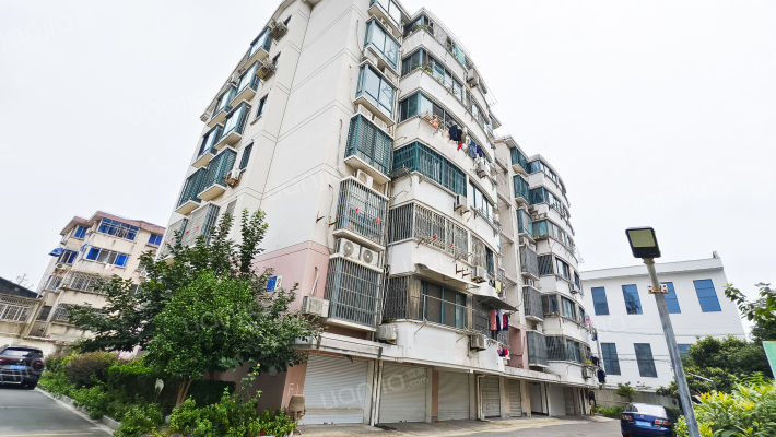 流虹家园外景图