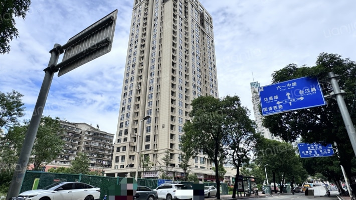 世茂同晖府外景图