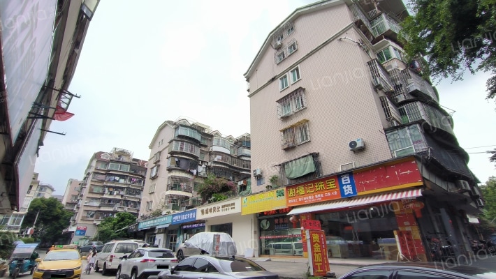 福东小区东区外景图