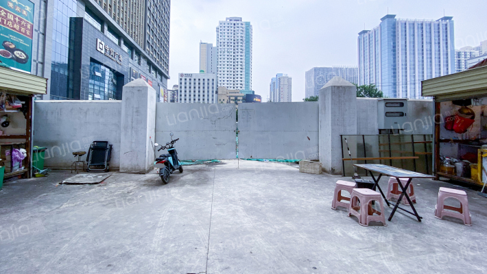 邮电局家属院外景图