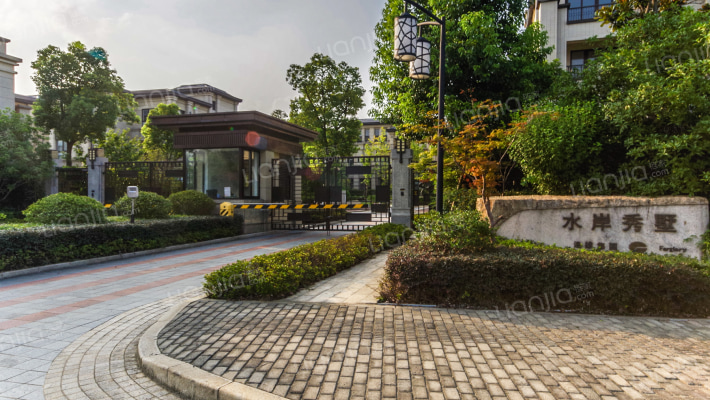 水岸秀墅外景图