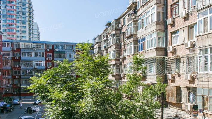 潘家园小区外景图