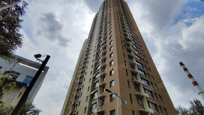 沈铁霁虹佳园外景图