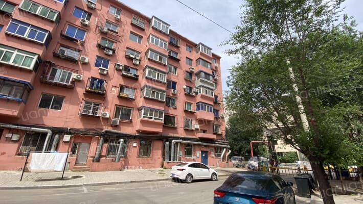 剪炉新村外景图