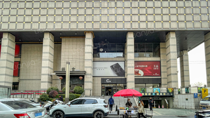 珠江时代广场外景图