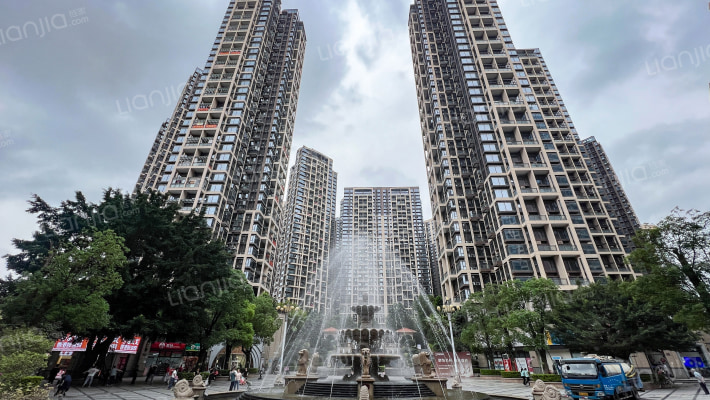 信义嘉御山5期外景图