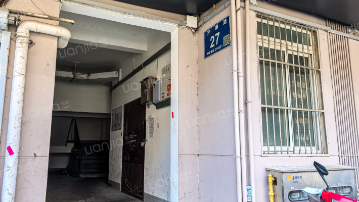 开源路小区外景图