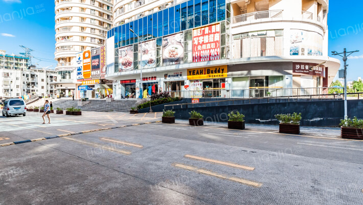 华联丰大厦外景图