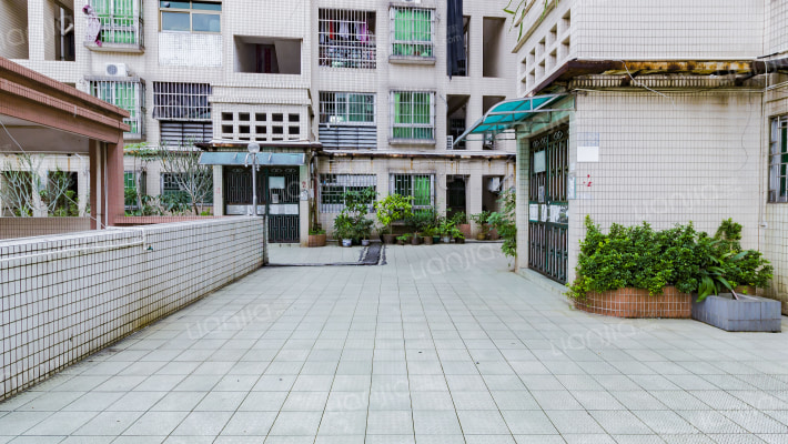 伟业豪庭外景图