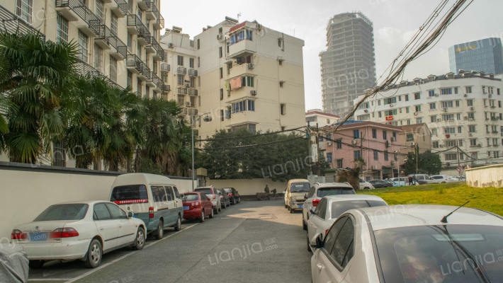 玉兔路小区外景图