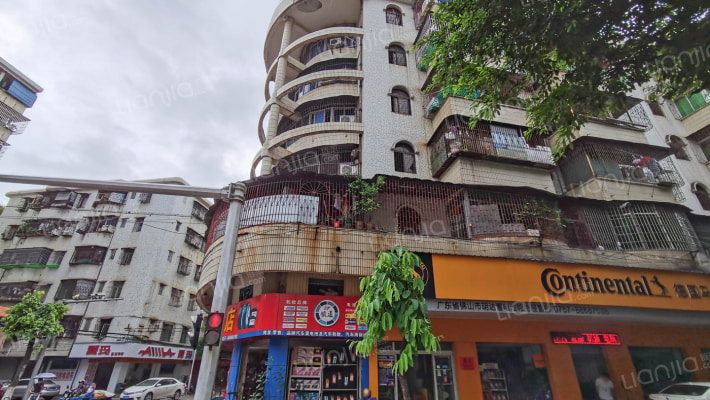 星河路182号外景图