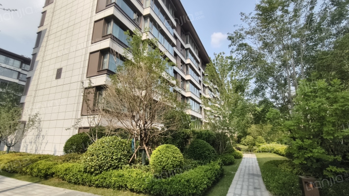 金茂如意府外景图