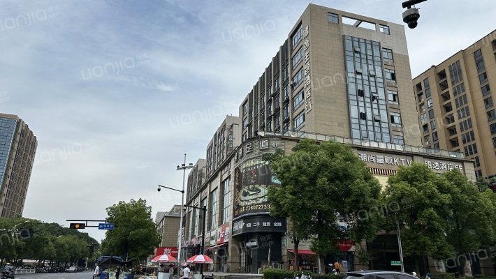 德珠商务中心外景图