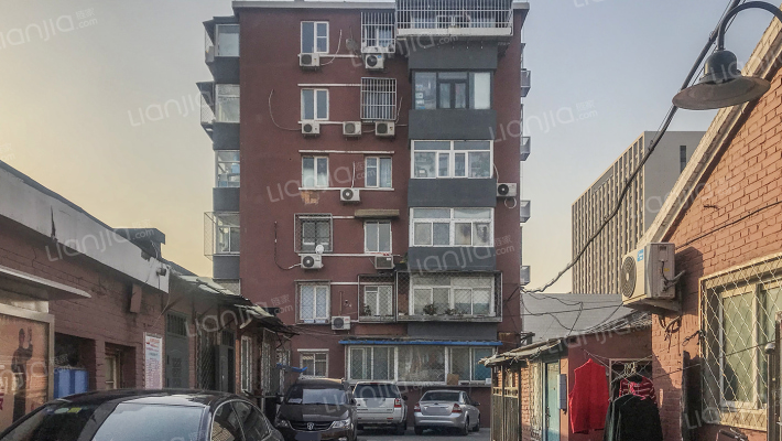 苗圃宿舍家属楼外景图