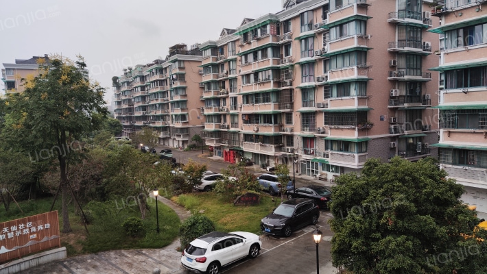 天仙新苑小区外景图