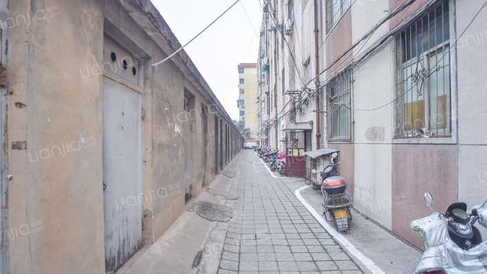 城建局家属院外景图