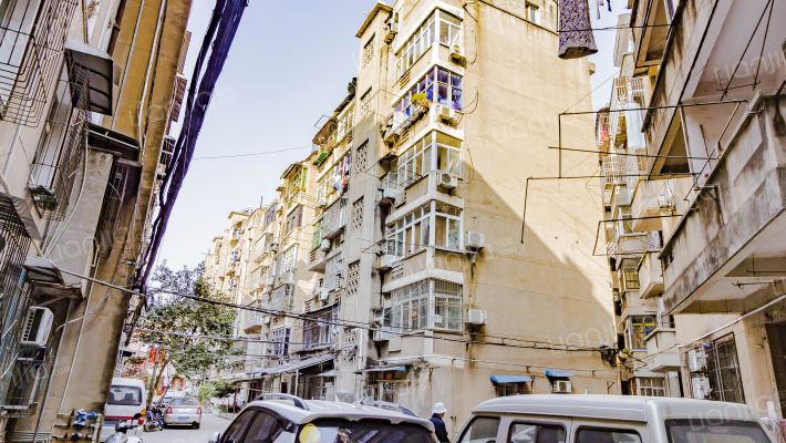 农利小区外景图