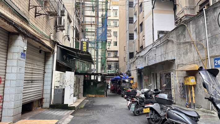 曹家祠堂外景图