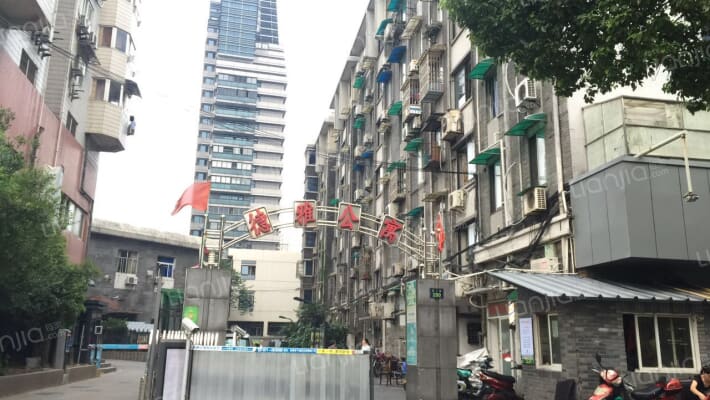 德雅花园外景图