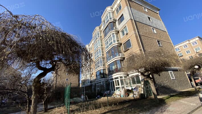 天柱山庄外景图