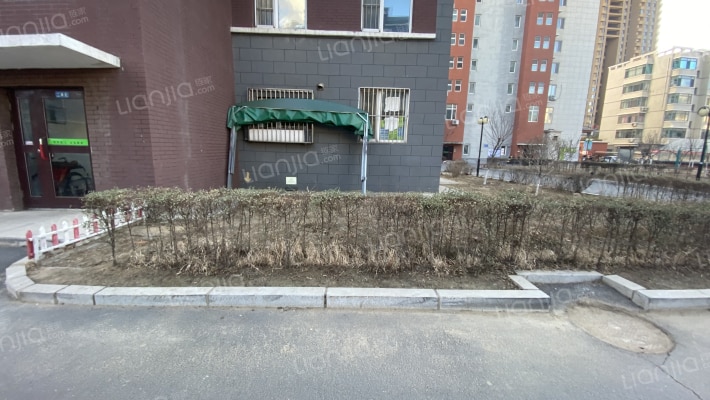 府梓新居外景图