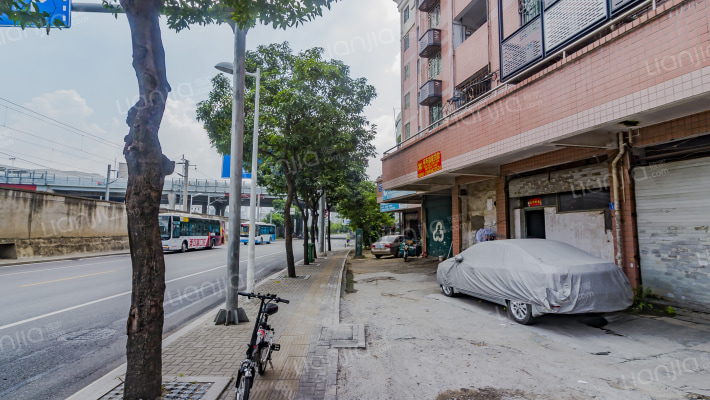 浮村小区外景图