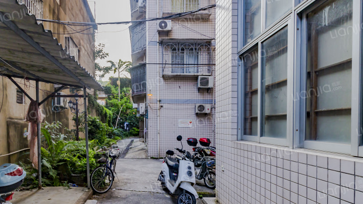 闽江公寓外景图