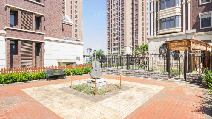 英伦假日外景图