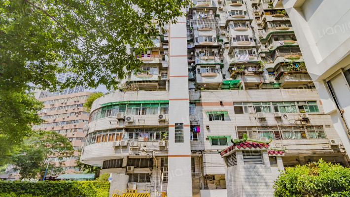 红云大厦外景图