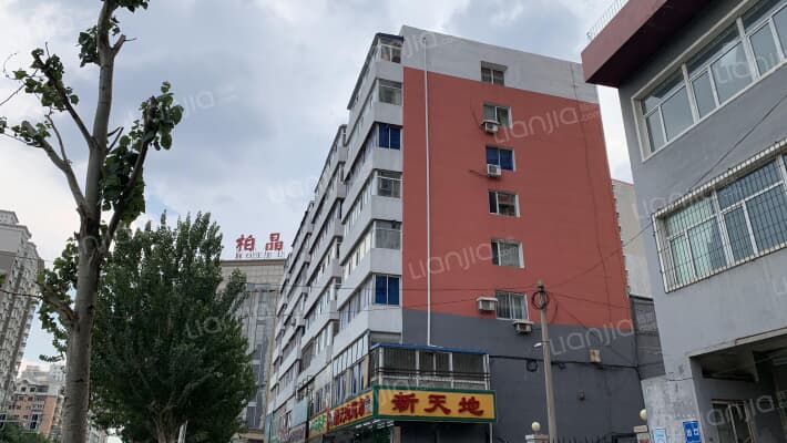 华山路95号外景图