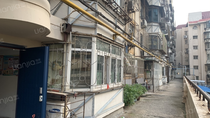 金泰新村外景图