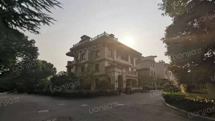 枫丹白露外景图