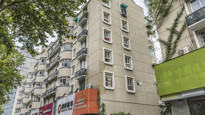 体育场路71-176号外景图