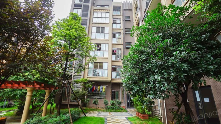 上东世家外景图