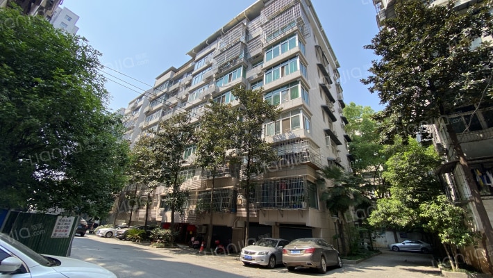 茶港军转小区外景图