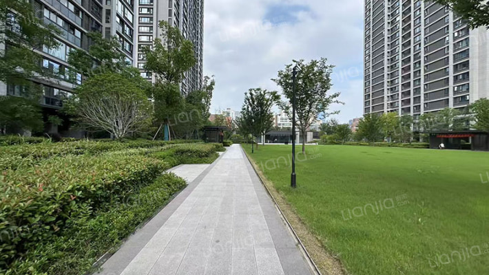 滨诚云府外景图