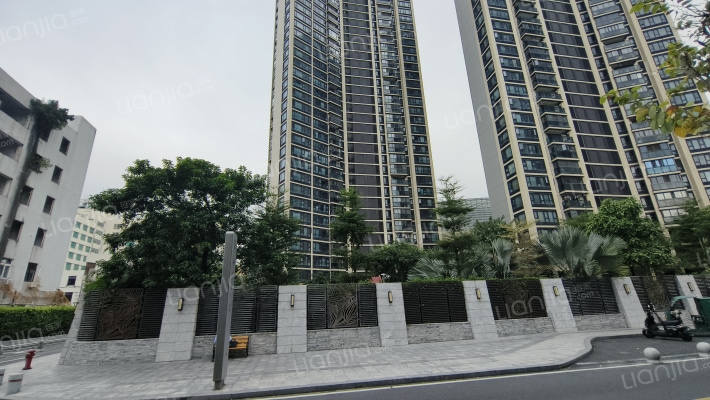 优特广场桂语香山外景图